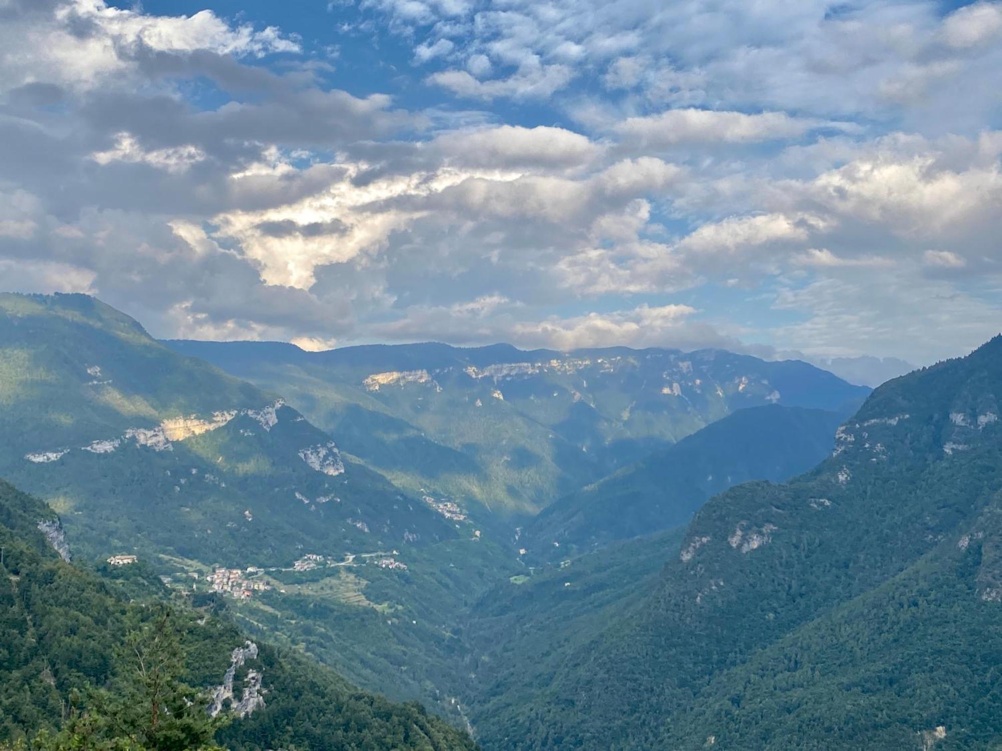 Cielo E Terra Chalet Zencheri Con Vista Panoramica Piazza  Eksteriør bilde